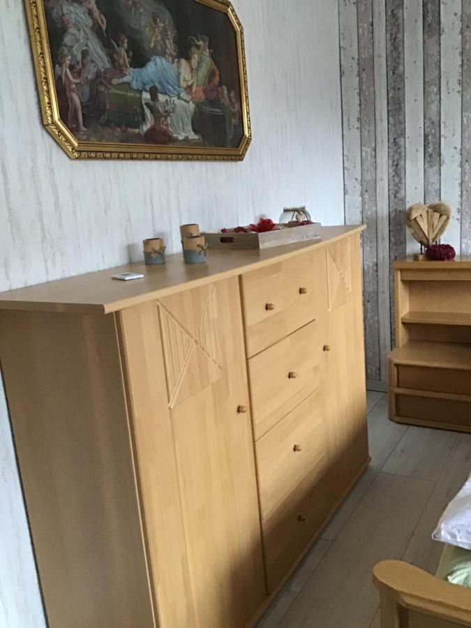 Appartamento Zum Schnatz Willingshausen Esterno foto